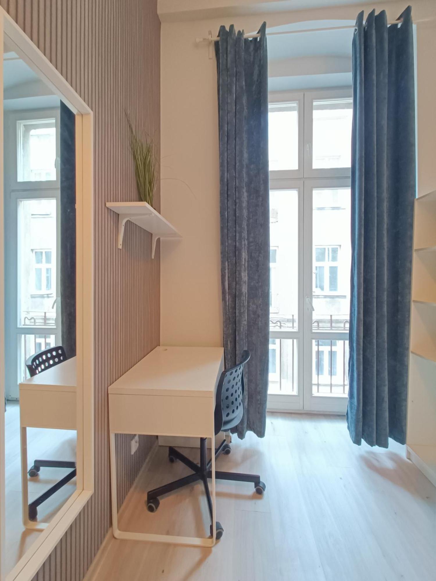 Centrum Fabryczna Rooms Łódź Dış mekan fotoğraf